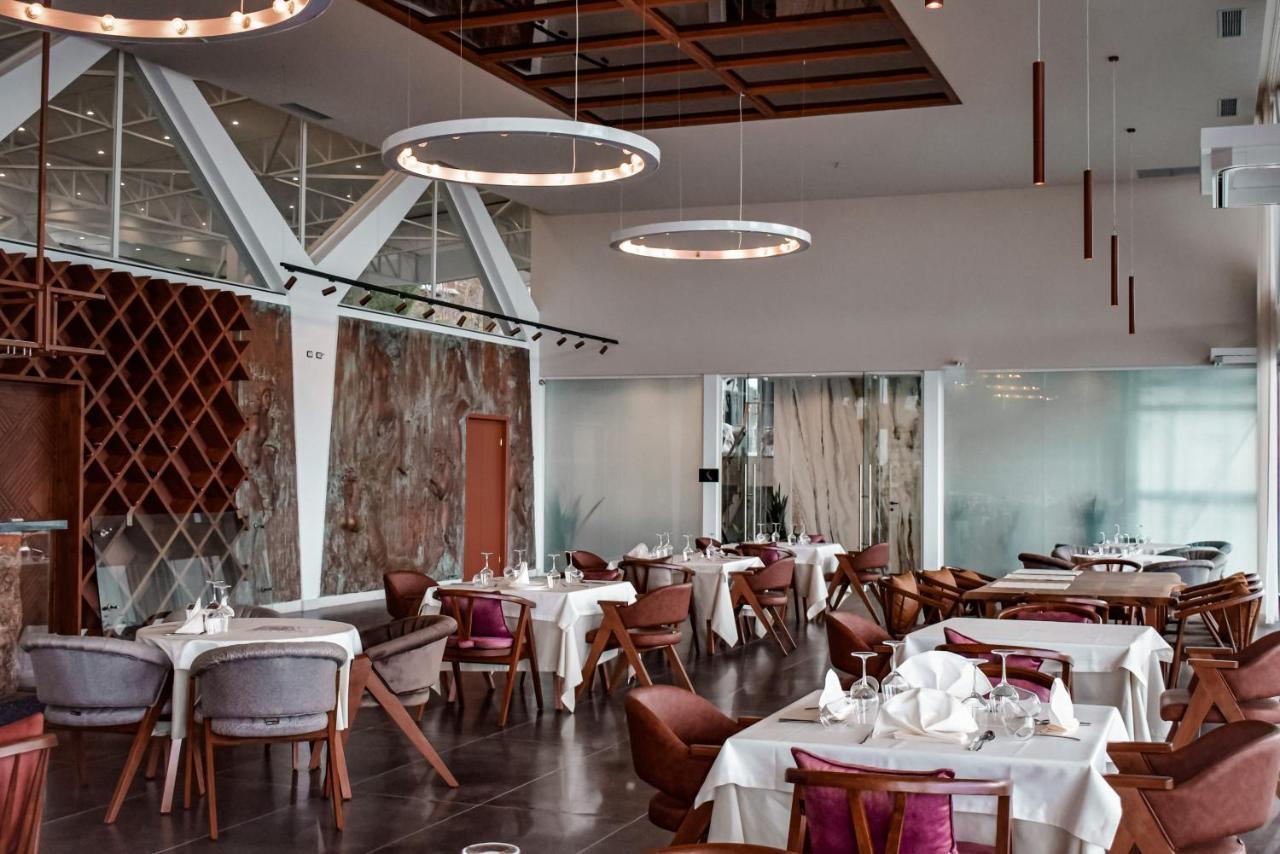 Hotel Nimfa 3*