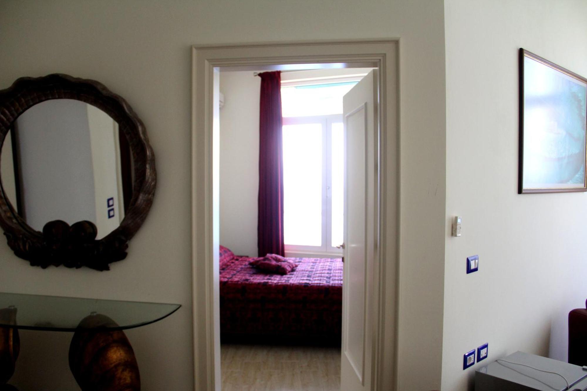 Hotel Nimfa 3*