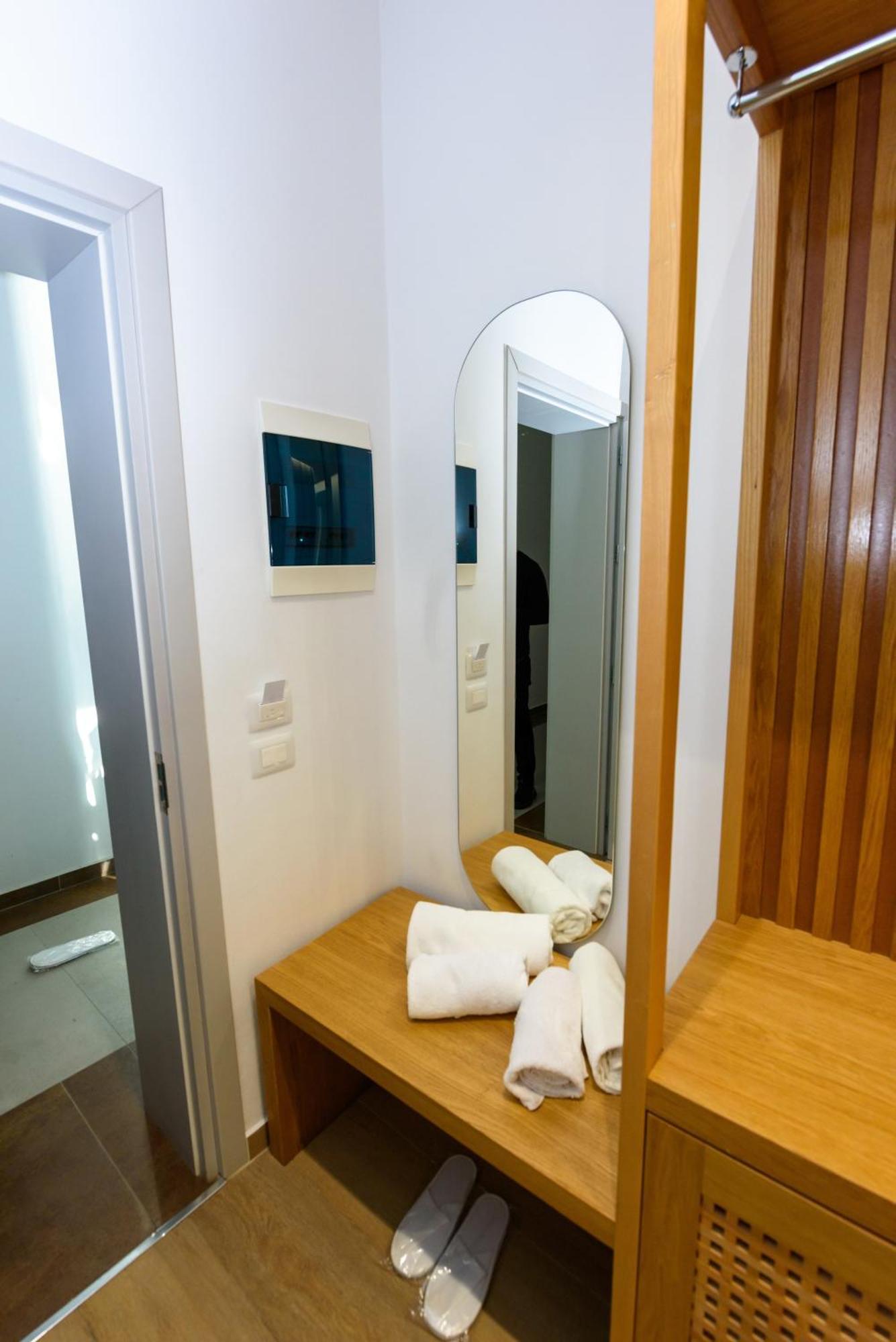 Nimfa Hotel